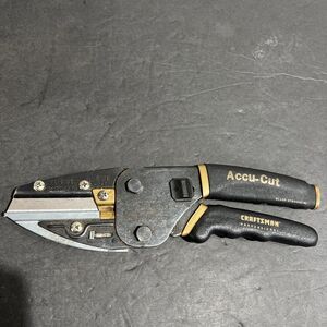 Craftsman Accu-Cut Utility Cutter Shears Wire Metal Handle Blade Storage #37310